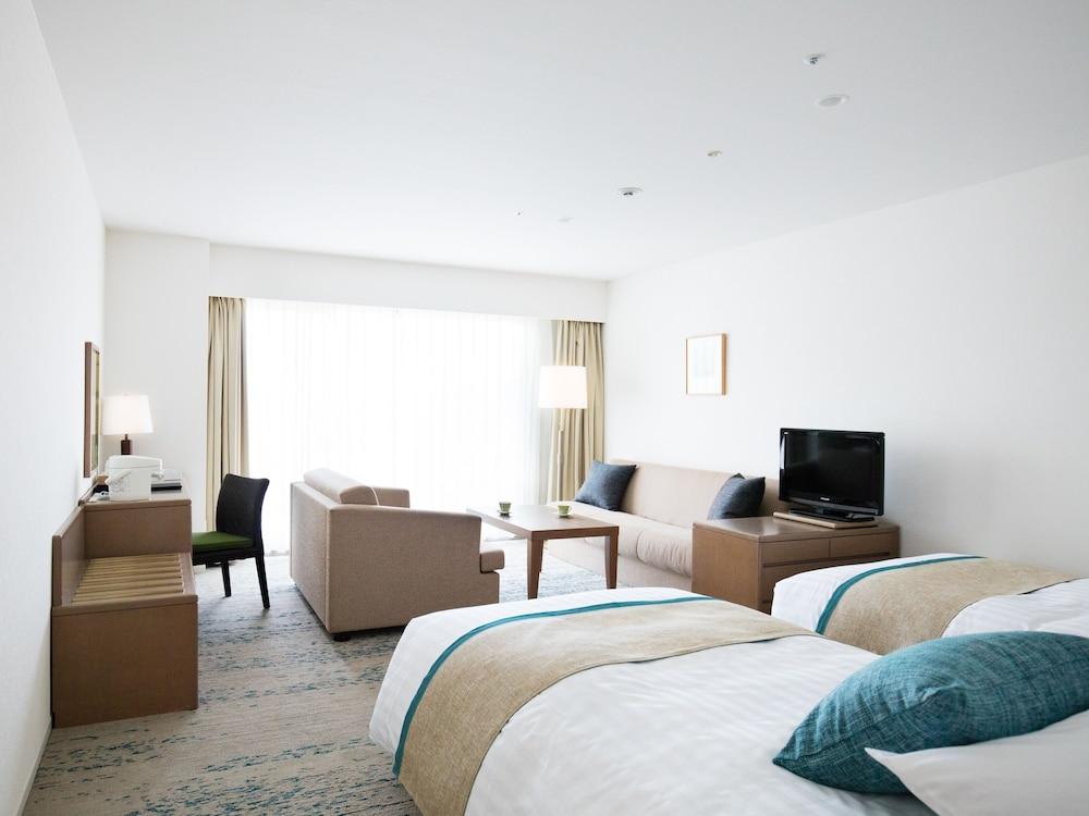 Shimoda Tokyu Hotel Buitenkant foto